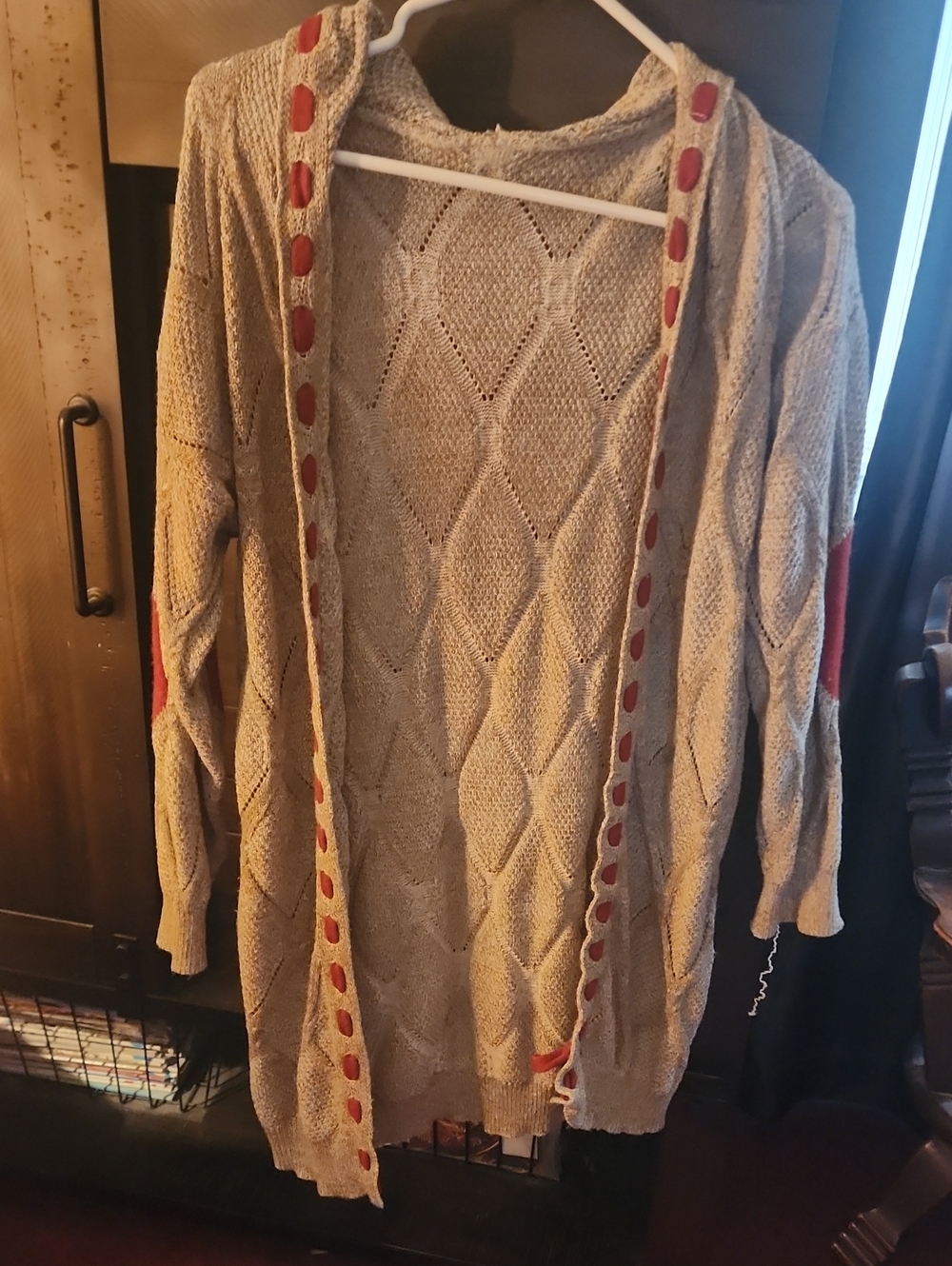 Open-Front Cream Knit Cardigan with Red Trim